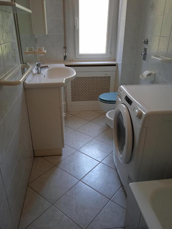Niguarda Alfred House Apartment Bresso Bagian luar foto