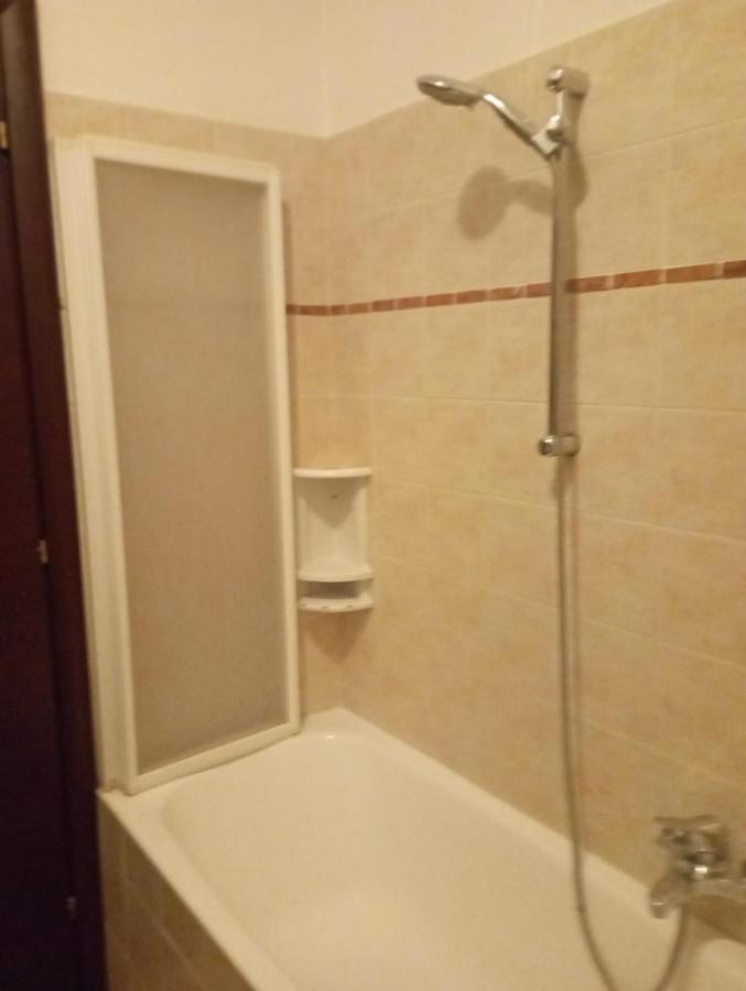 Niguarda Alfred House Apartment Bresso Bagian luar foto