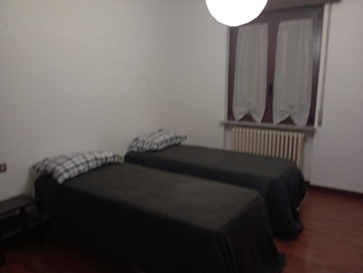 Niguarda Alfred House Apartment Bresso Bagian luar foto