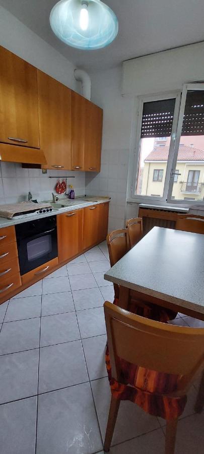Niguarda Alfred House Apartment Bresso Bagian luar foto