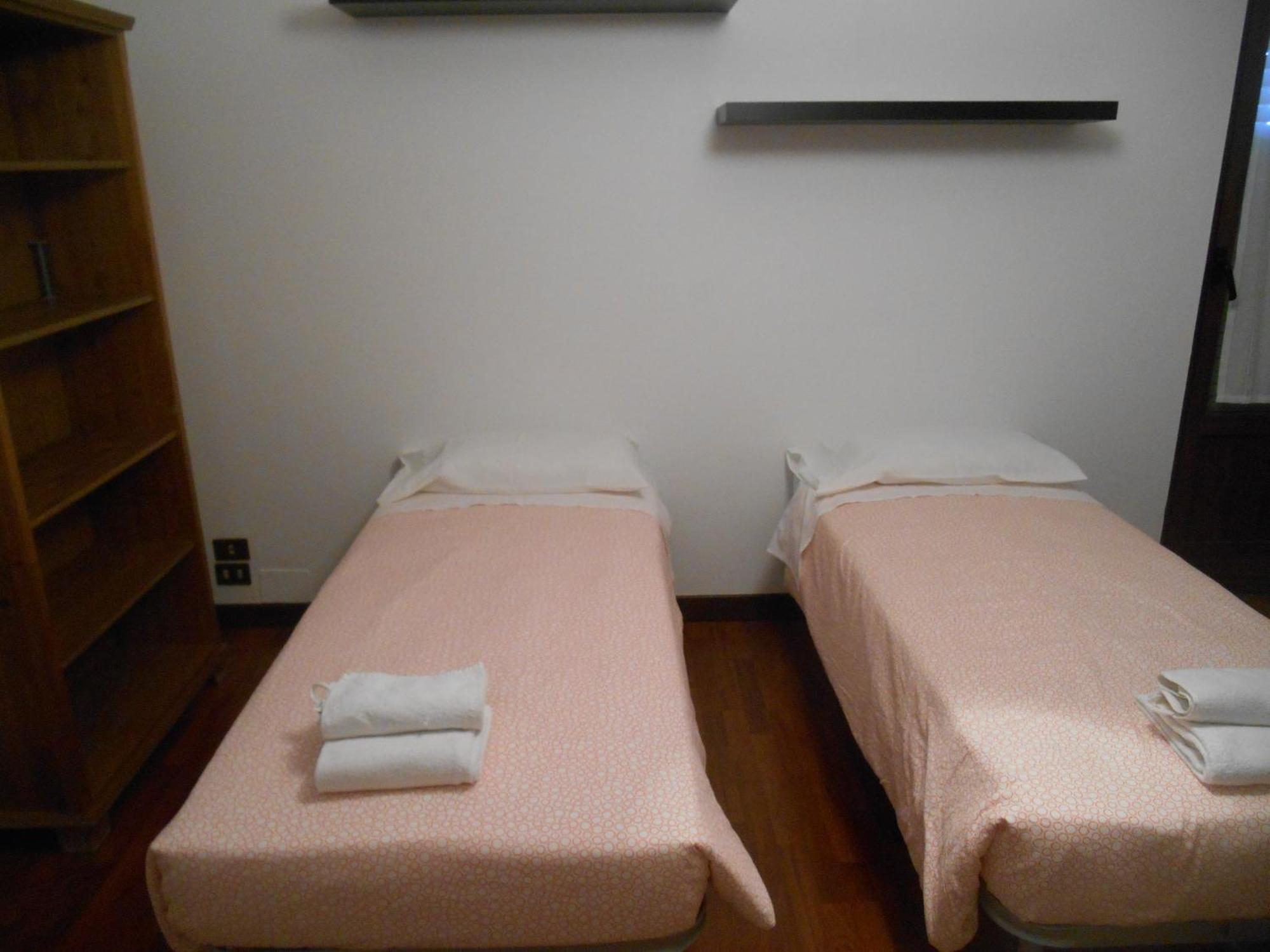 Niguarda Alfred House Apartment Bresso Bagian luar foto