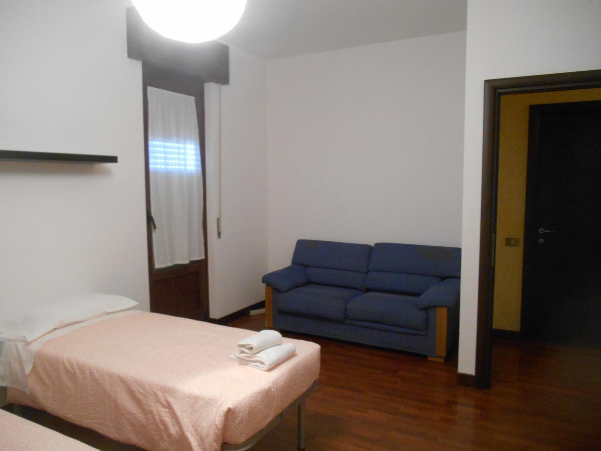 Niguarda Alfred House Apartment Bresso Bagian luar foto