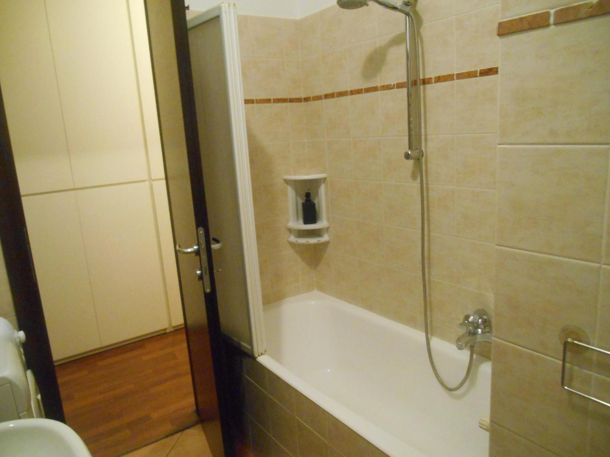 Niguarda Alfred House Apartment Bresso Bagian luar foto