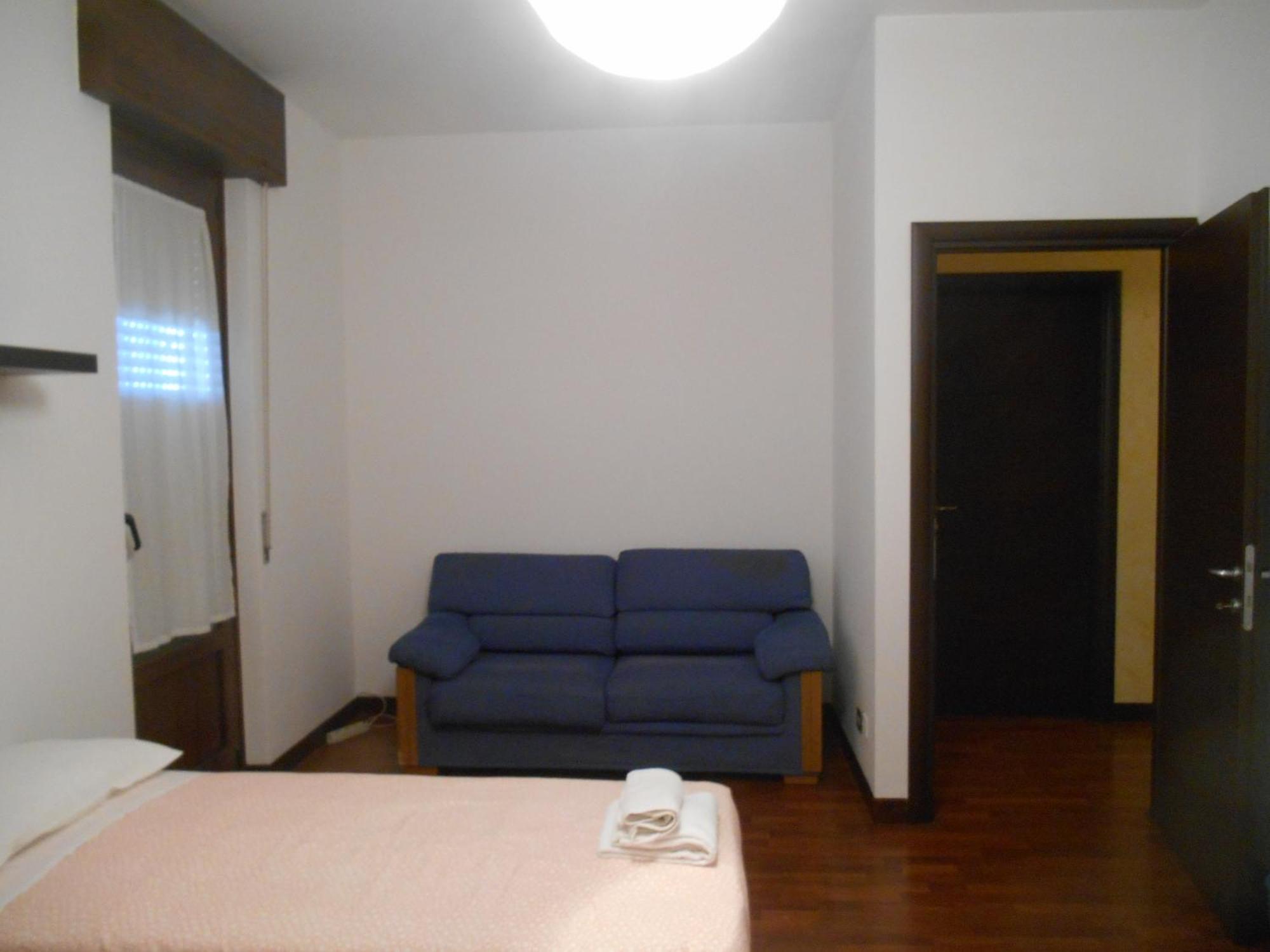Niguarda Alfred House Apartment Bresso Bagian luar foto